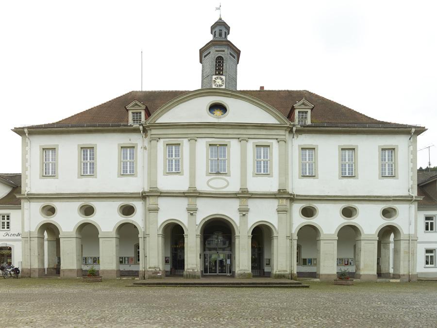 Front of a 2-storey building captured using HR Digaron-W 32mm